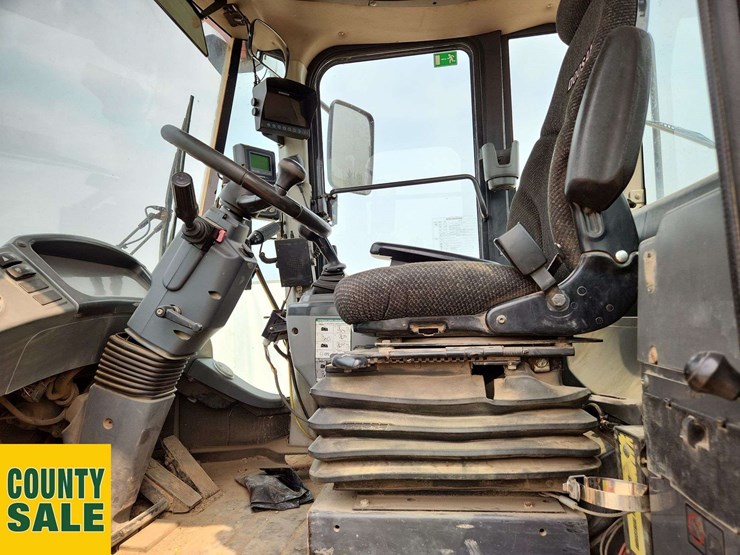 2015-doosan-dl250-3-image-6