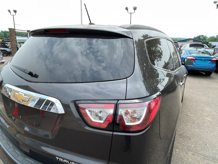 2014-chevrolet-traverse-image-31