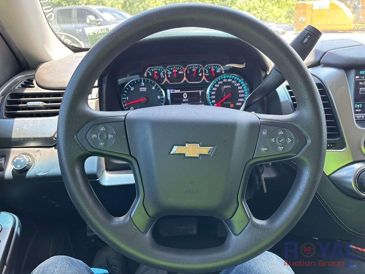 2019-chevrolet-tahoe-image-14