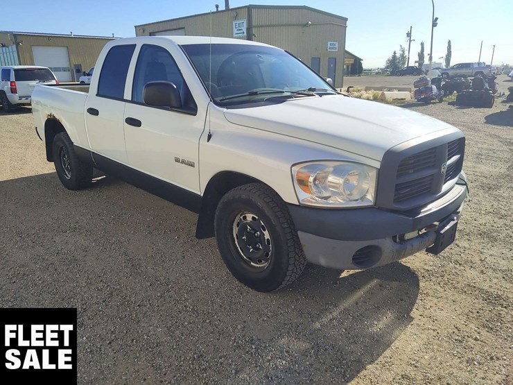 2008-dodge-ram-1500-image-2