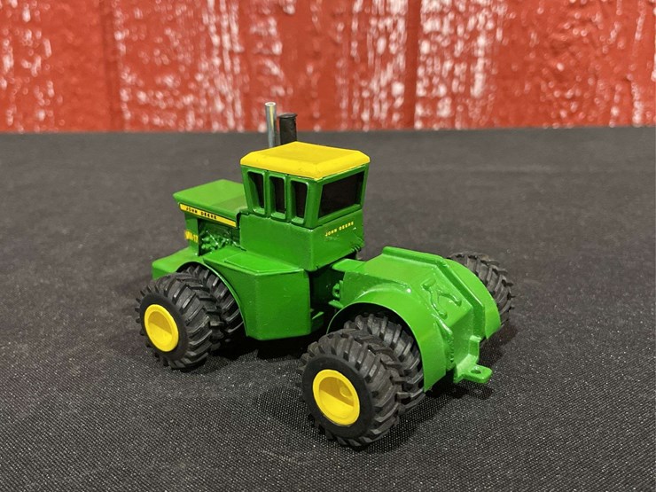 john-deere-64-image-3