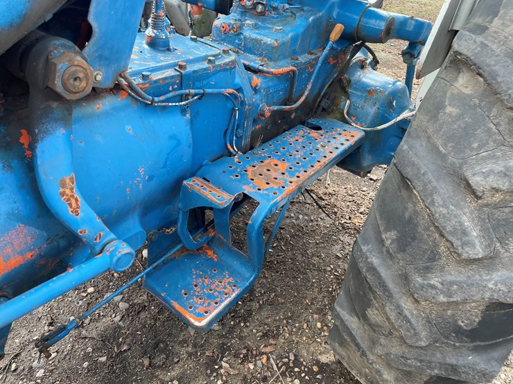 ford-6610-image-13