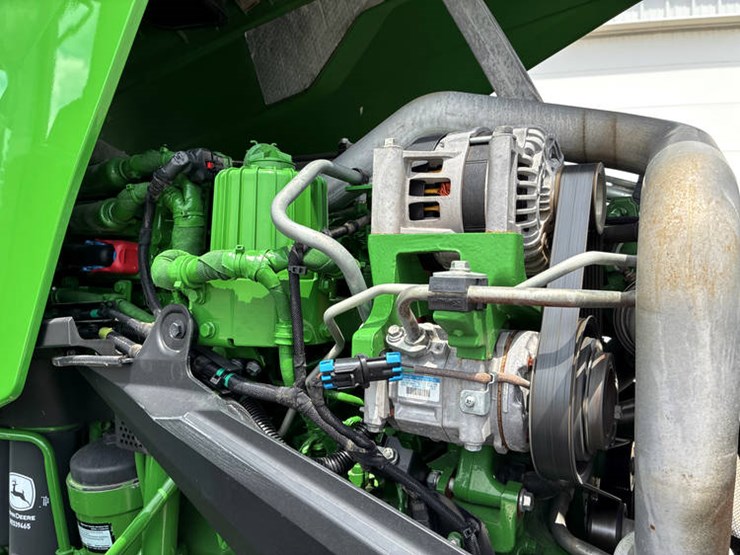 2023-john-deere-8r-340-image-66