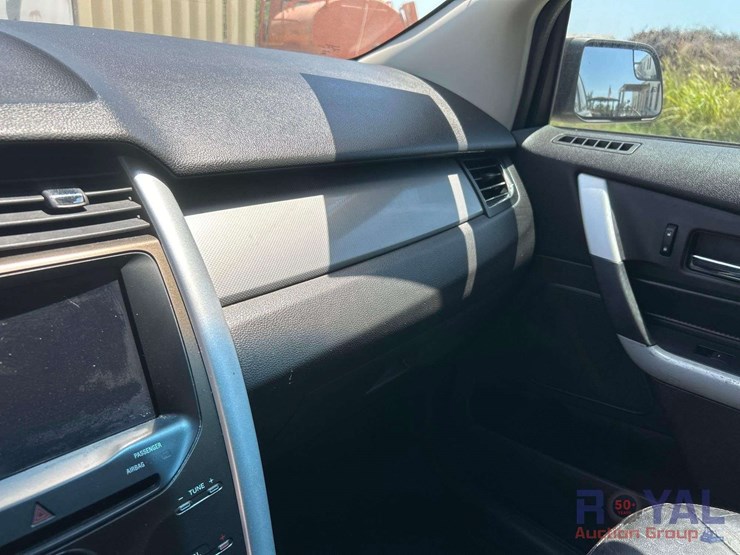 2011-ford-edge-sel-image-16