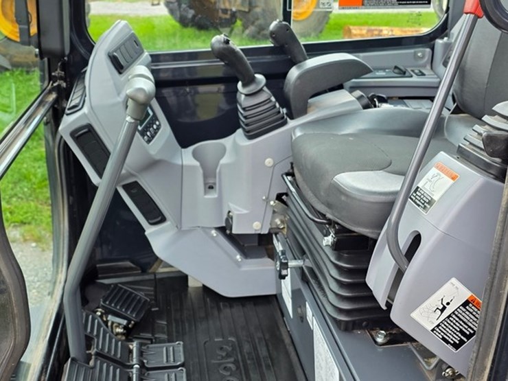 2021-kubota-kx033-4-image-49