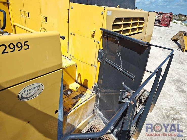 2016-komatsu-pc1250-image-36