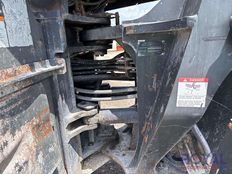 2018-komatsu-wa500-8-image-28