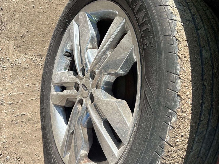 2012-ford-edge-image-26