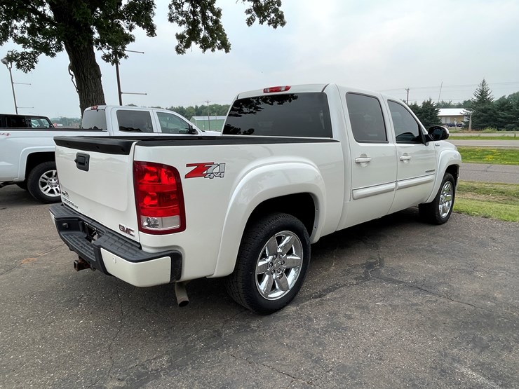 2012-gmc-1500-image-5