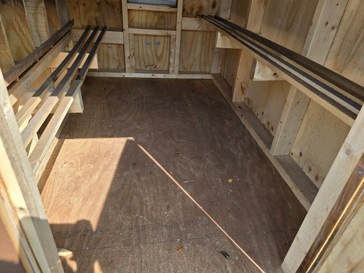 new-4x6-chicken-coop-image-8