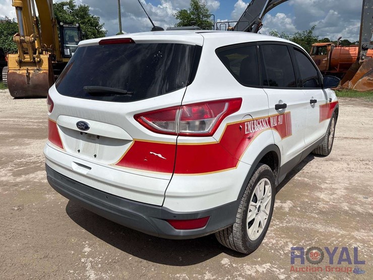 2015-ford-escape-image-3