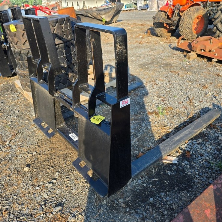 New Kivel 5500 lb. Skidloader Forks