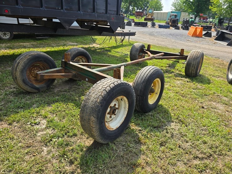 tandem-6-lug-running-gear-image-2