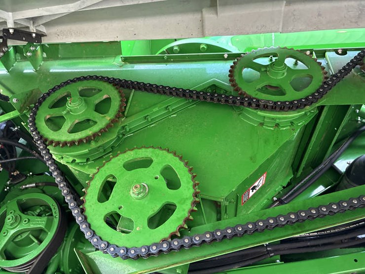 2015-john-deere-s680-image-63