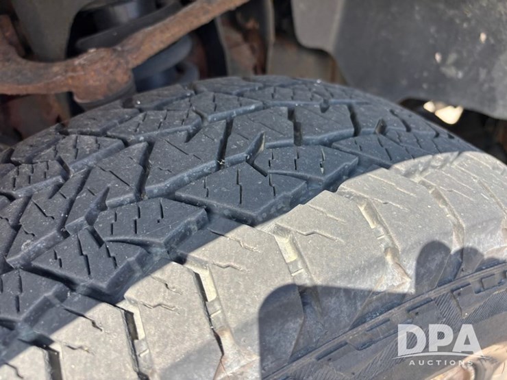 2011-ford-f150-image-36