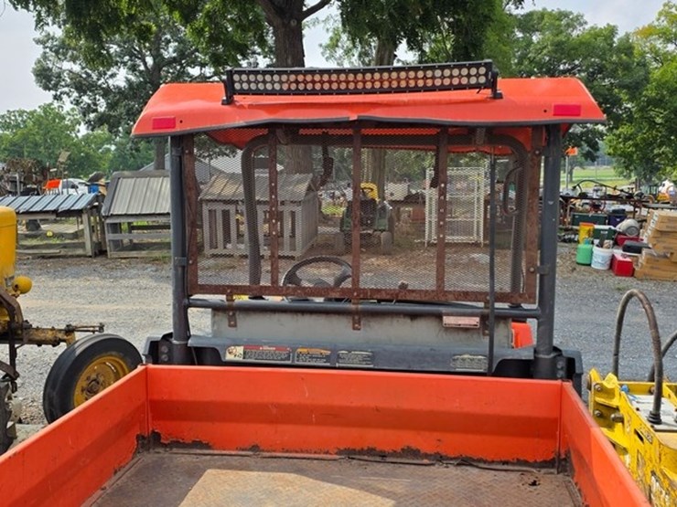 kubota-rtv900-image-12