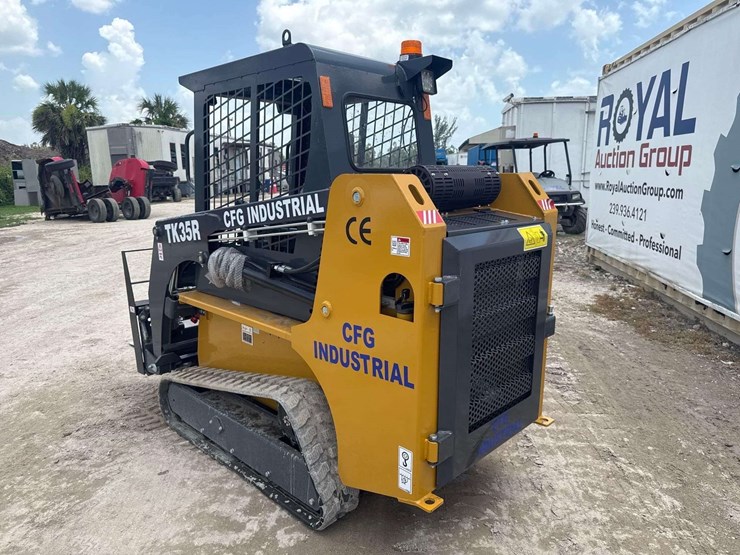 2025-cfg-industrial-tk35r-mini-track-loader-skid-steer-image-4