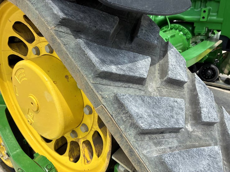 2021-john-deere-8rx-310-image-47