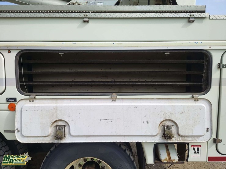 2011-international-workstar-7500-image-23