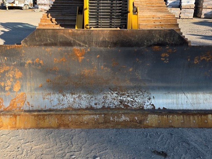 2019-caterpillar-d6n-lgp-image-50