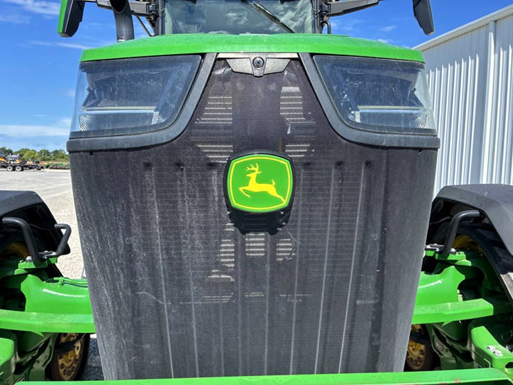 2020-john-deere-8rx-410-image-13