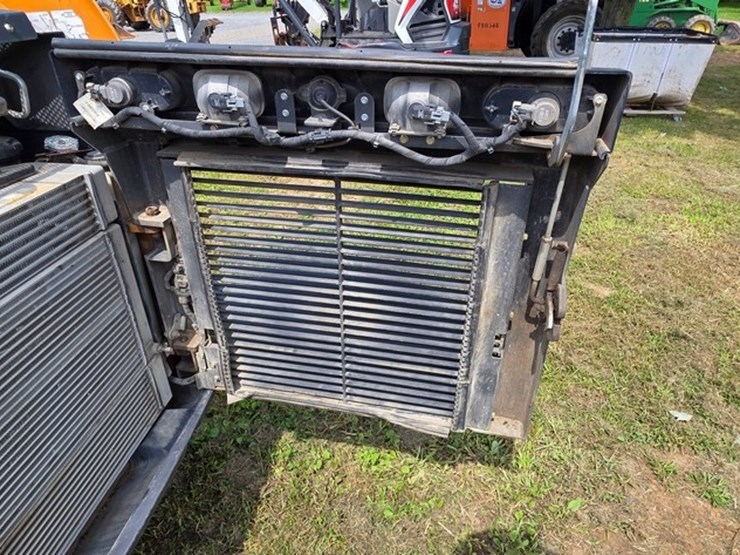 2020-case-tv450b-image-44
