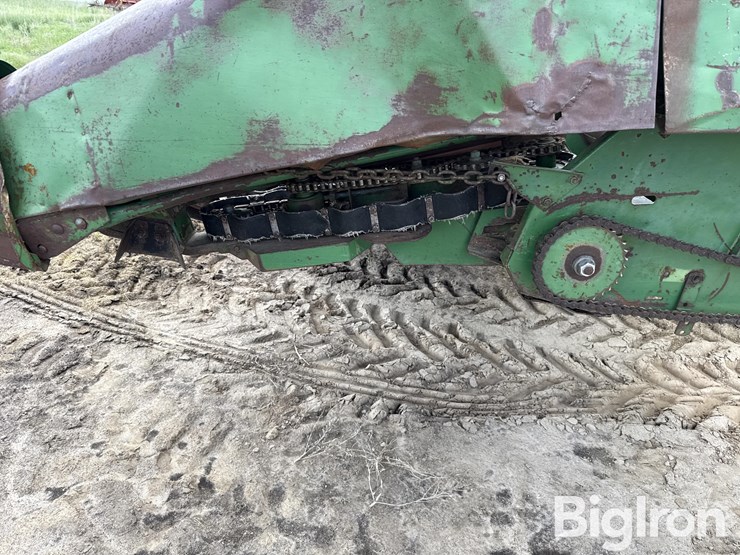 1981-john-deere-7720-image-11
