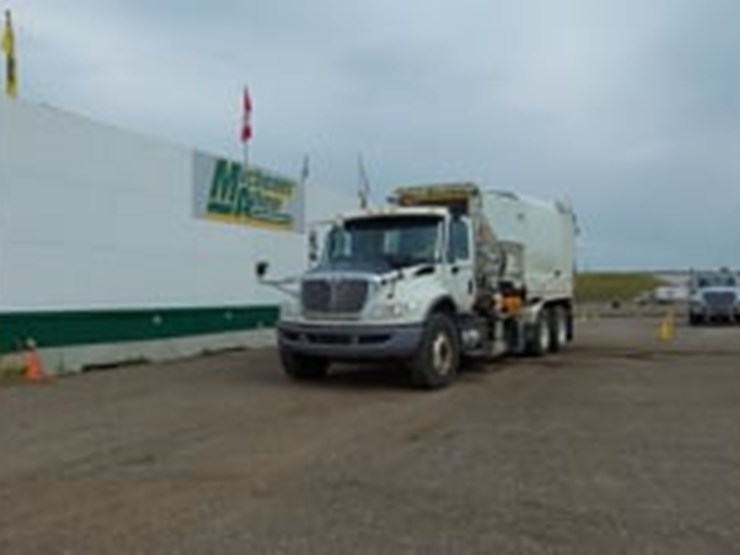 2016-international-workstar-7400-image-21