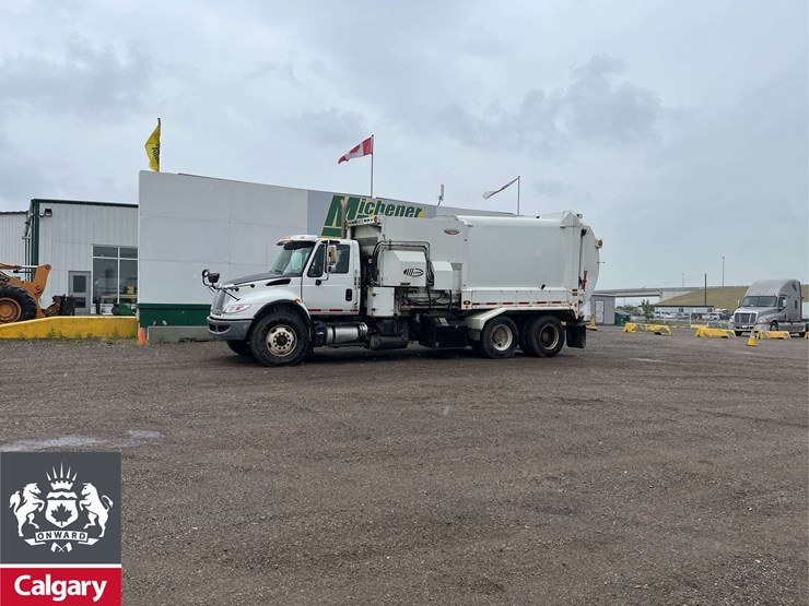 2017-international-workstar-7400-image-1