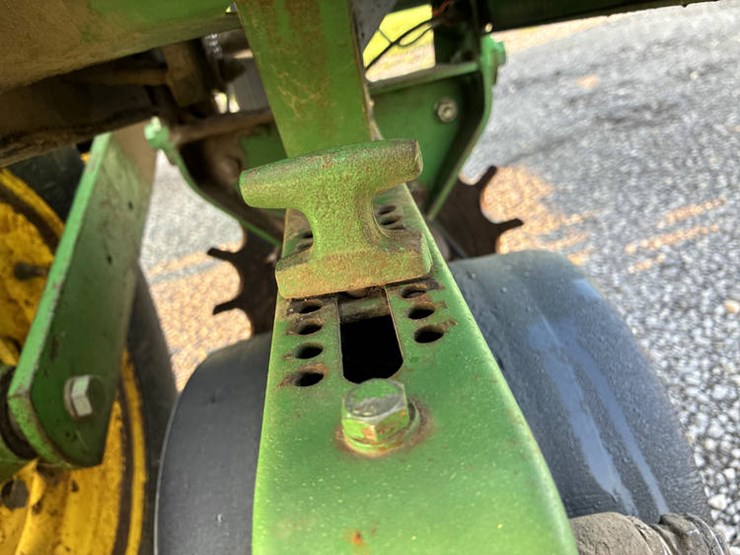 john-deere-7000-image-59