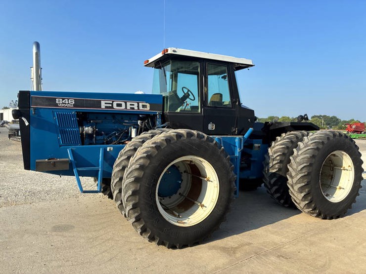 1990-ford-846-image-12
