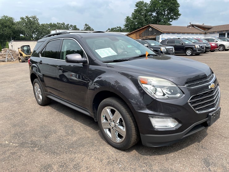 2016-chevrolet-equinox-lt-image-7