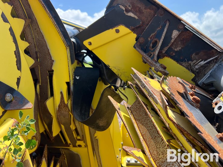 2017-john-deere-690-image-19