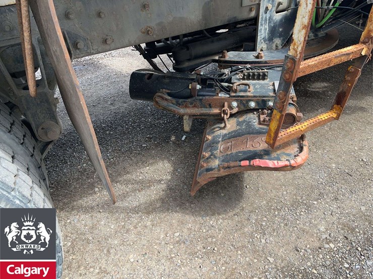 2016-international-workstar-7400-image-15