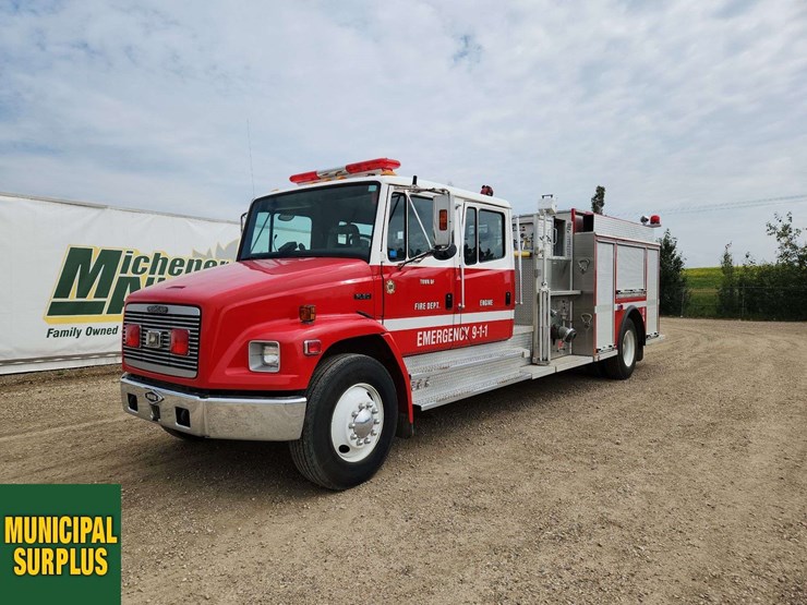 1996-freightliner-fl80-image-1