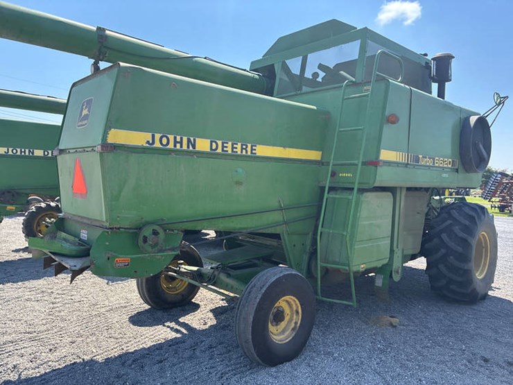 1981-john-deere-6620-image-5