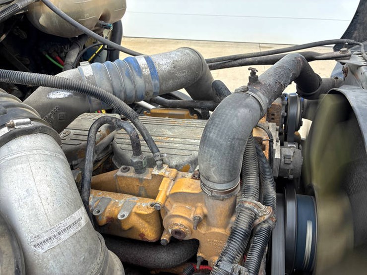 2003-caterpillar-12-image-67