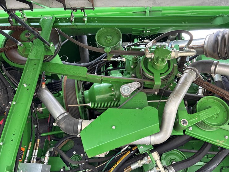 2016-john-deere-s680-image-68