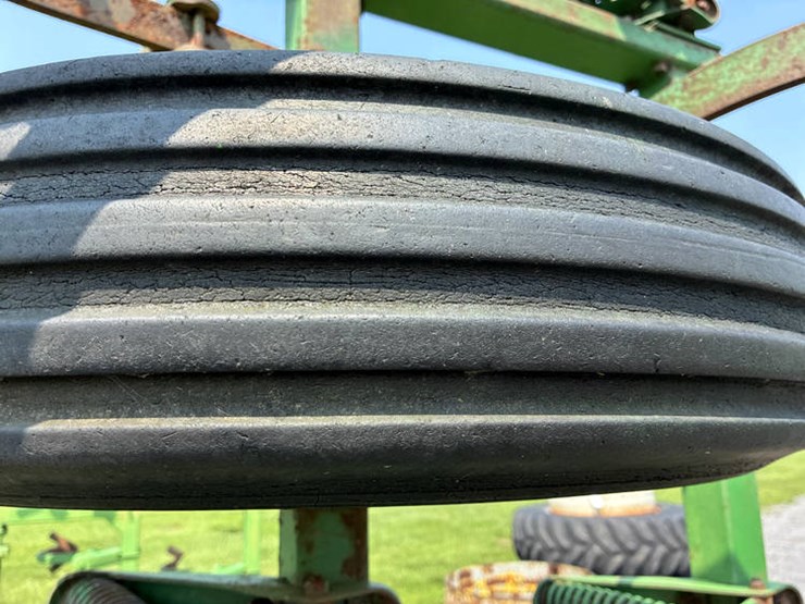 john-deere-1100-image-19