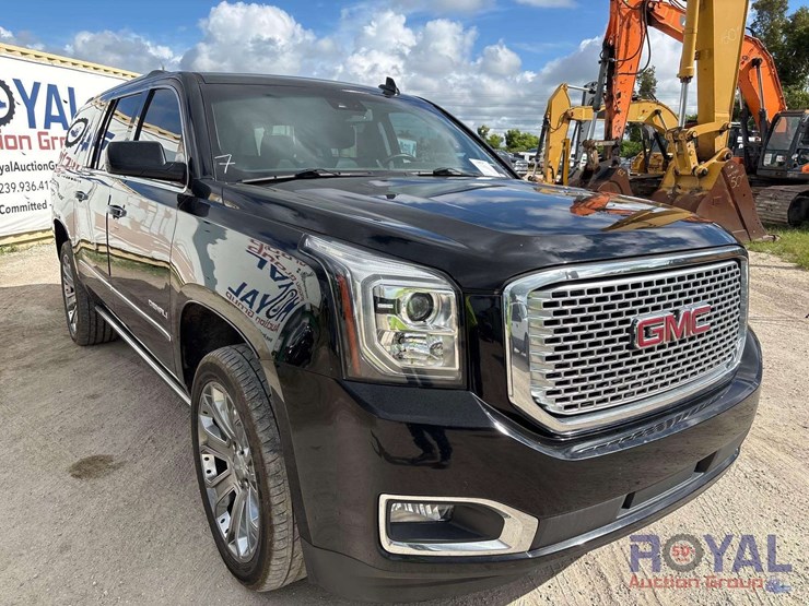 2015-gmc-yukon-xl-denali-image-2