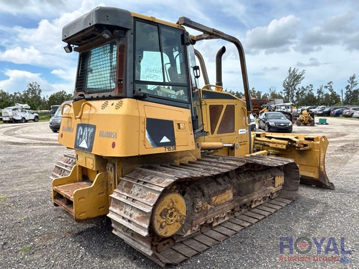 caterpillar-d6k-image-3