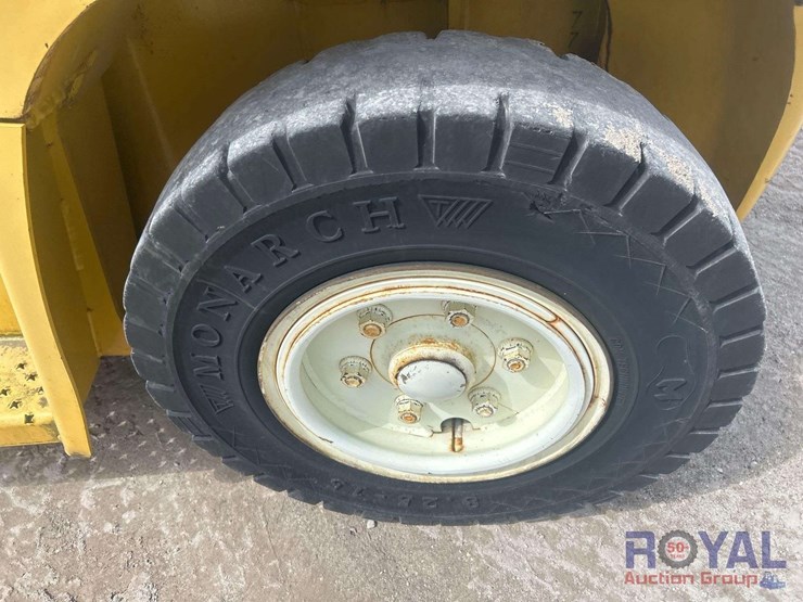 yale-veracitor-135vx-yale-12,150lb-forklift-image-5