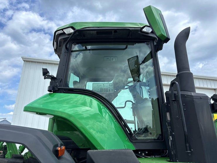 2021-john-deere-8rx-310-image-17
