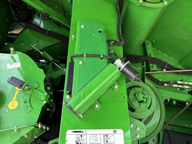 2017-john-deere-s680-image-84