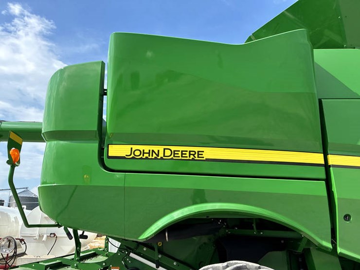 2017-john-deere-s680-image-28