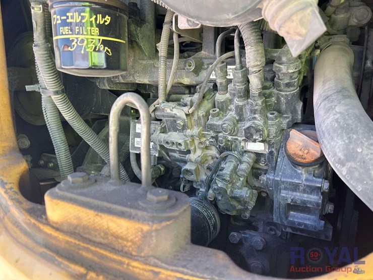 2017-deere-30g-image-8