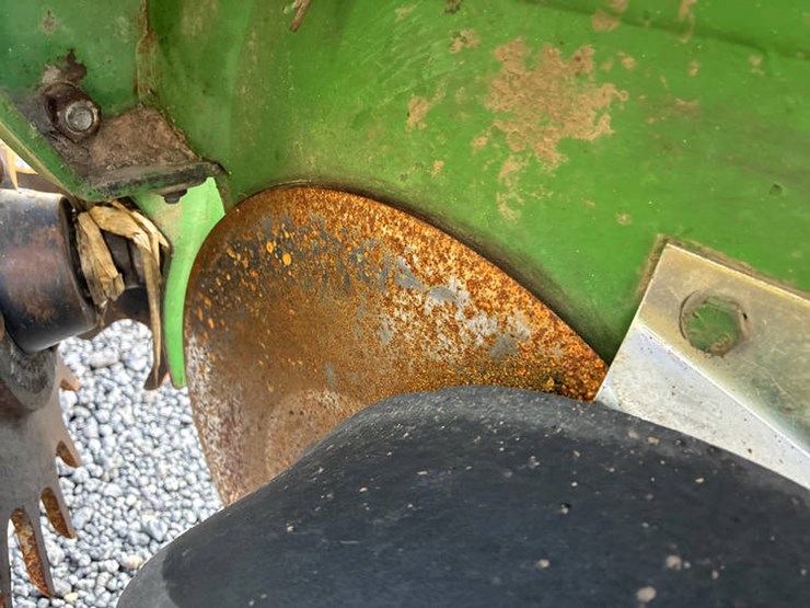 john-deere-7000-image-26