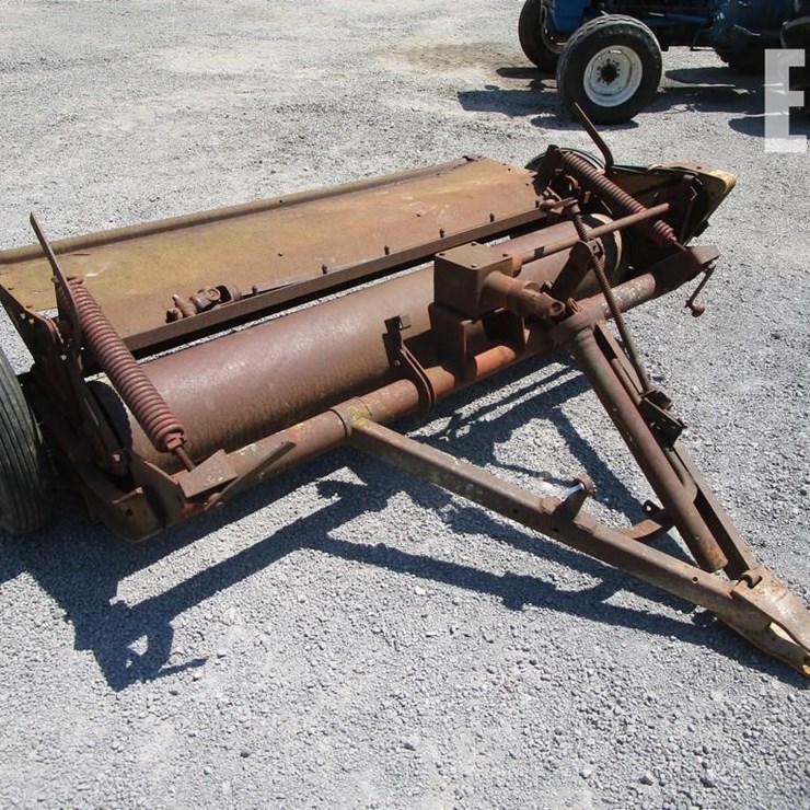 NEW HOLLAND 404