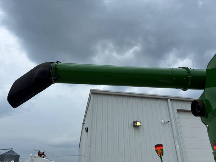 2016-john-deere-s680-image-34