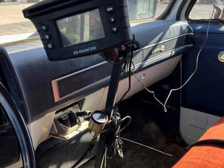 #111477-•-1988-gmc-lime-truck-#v532251-image-35
